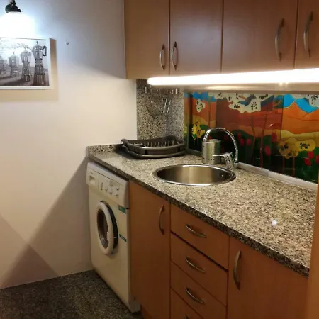 Cozy Double In Old Town Of Gerona